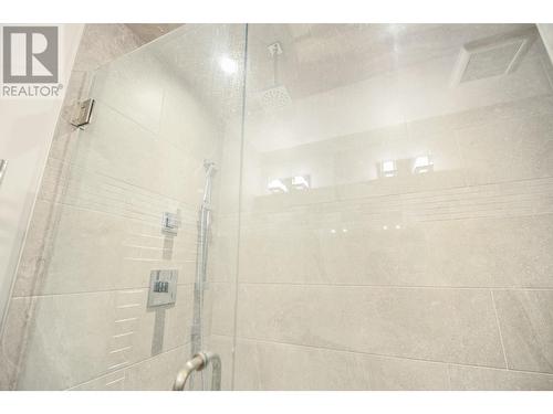 104-15 Solana Key Crt Court, Osoyoos, BC - Indoor Photo Showing Bathroom