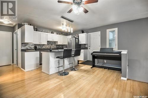 631 Buchanan Drive, Prince Albert, SK - Indoor Photo Showing Kitchen With Upgraded Kitchen