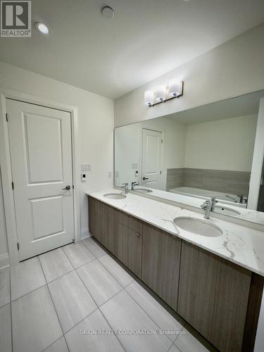 #22 -95 Brookfield Rd, Oakville, ON - Indoor Photo Showing Bathroom
