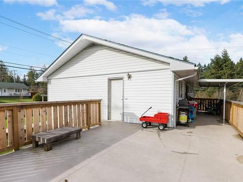 271 Stanford Ave West, Parksville, BC - Outdoor With Exterior