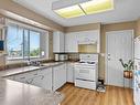 271 Stanford Ave West, Parksville, BC  - Indoor Photo Showing Kitchen 