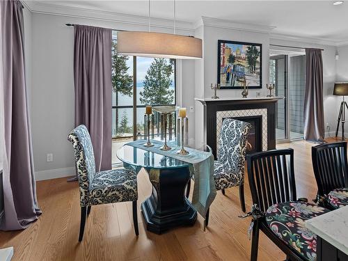 2434 Lighthouse Point Rd, Sooke, BC - Indoor Photo Showing Dining Room
