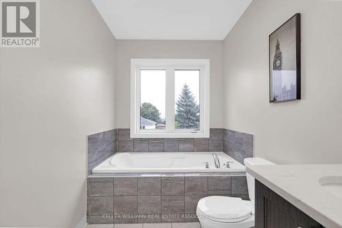 50 Drew Brown Blvd, Orangeville, ON - Indoor Photo Showing Bathroom
