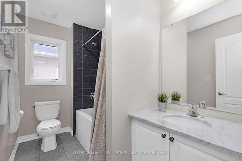 50 Drew Brown Blvd, Orangeville, ON - Indoor Photo Showing Bathroom