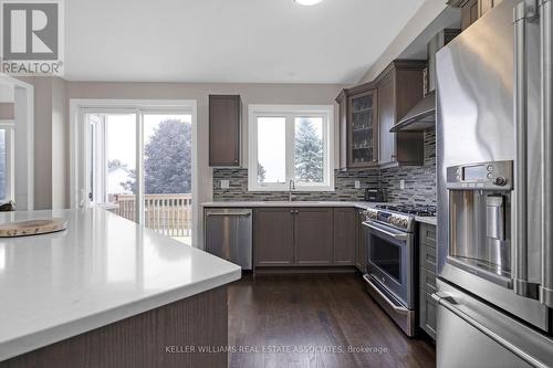 50 Drew Brown Blvd, Orangeville, ON - Indoor Photo Showing Kitchen With Upgraded Kitchen