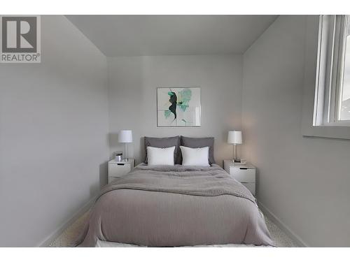 6785 Hillside Drive, Sparwood, BC - Indoor Photo Showing Bedroom