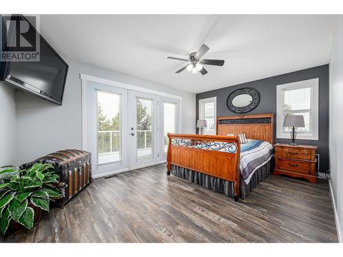 5232 Hartnell Road, Vernon, BC - Indoor Photo Showing Bedroom