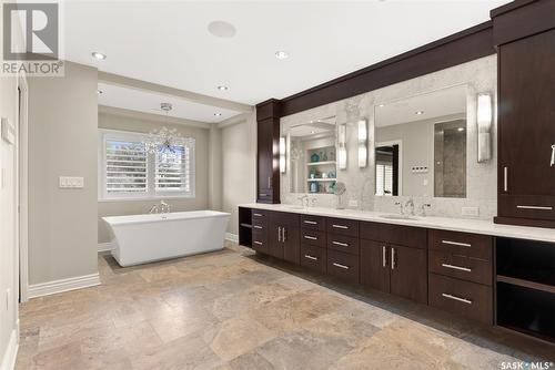 2F-2G 1210 Blackfoot Drive, Regina, SK - Indoor Photo Showing Bathroom