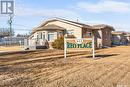 7 802 2Nd Avenue Nw, Moose Jaw, SK  - Outdoor 