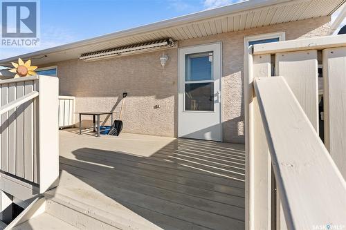 7 802 2Nd Avenue Nw, Moose Jaw, SK - Outdoor With Deck Patio Veranda With Exterior