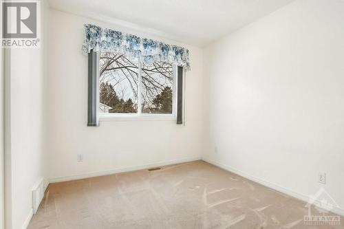 1052 Carp Road, Ottawa, ON - Indoor Photo Showing Other Room