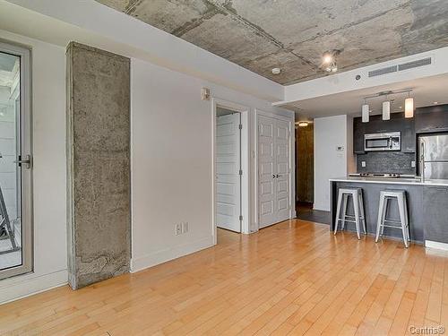 Overall view - 1105-1045 Rue Wellington, Montréal (Le Sud-Ouest), QC - Indoor Photo Showing Kitchen