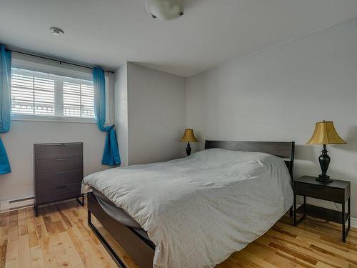 Chambre Ã Â coucher - 729-A Rue Principale, Saint-Sauveur, QC - Indoor Photo Showing Bedroom