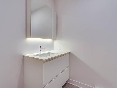 Bathroom - 621-1150 Boul. René-Lévesque E., Montréal (Ville-Marie), QC - Indoor