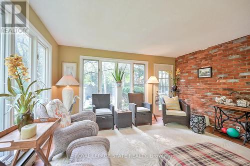 194 Wilson Street E, Hamilton, ON - Indoor Photo Showing Other Room