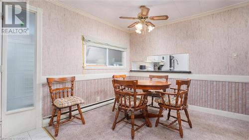188 Old Beach Drive, Georgian Bluffs, ON - Indoor Photo Showing Dining Room
