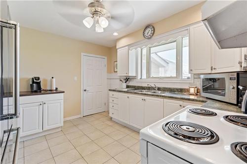 1153 Ridge Road, Stoney Creek, ON - Indoor Photo Showing Kitchen With Double Sink