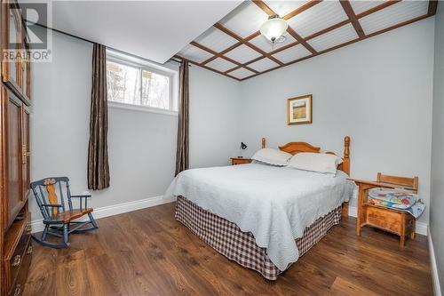 652 Rantz Road, Petawawa, ON - Indoor Photo Showing Bedroom