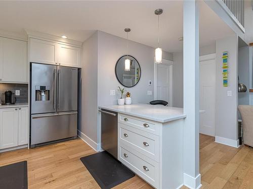 1101 Spirit Bay Rd, Sooke, BC - Indoor Photo Showing Kitchen