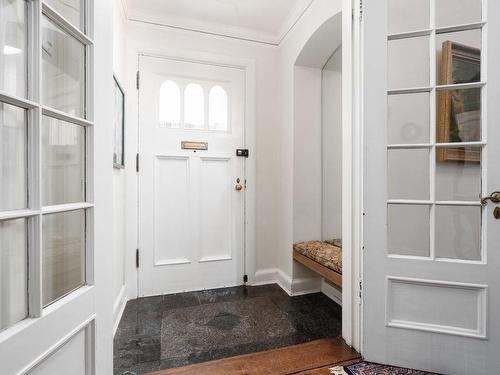 Powder room - 403 Av. Clarke, Westmount, QC - Indoor Photo Showing Bathroom