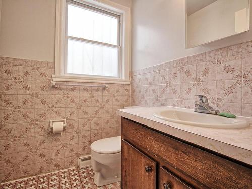 Bathroom - 3 Rue Hawthorne, Kirkland, QC - Indoor Photo Showing Bathroom