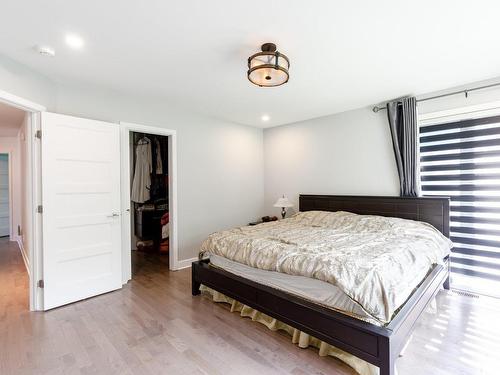 Chambre Ã  coucher principale - 30 Rue Du Croissant-Perlé, La Prairie, QC - Indoor Photo Showing Bedroom