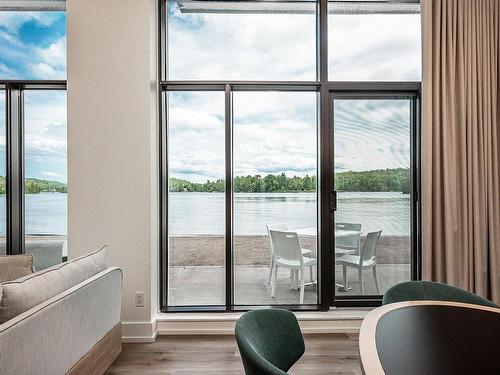 Dining room - 112-39 Ch. Fridolin-Simard, Estérel, QC - Indoor