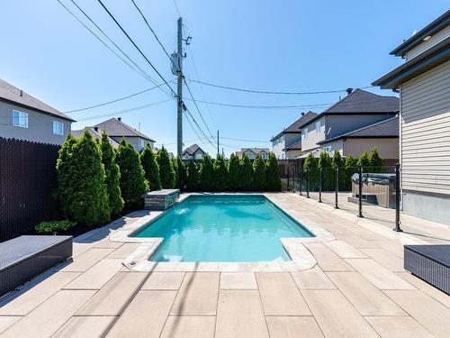 Piscine - 141 Rue Des Cascades, Vaudreuil-Dorion, QC - Outdoor With In Ground Pool