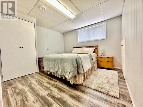 657 Johnson Crescent, Oliver, BC - Indoor Photo Showing Bedroom