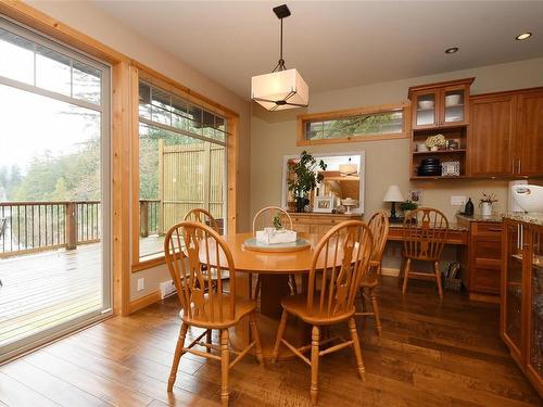 B-3208 Otter Point Rd, Sooke, BC - Indoor Photo Showing Dining Room