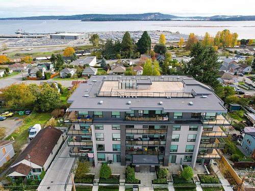 204-119 Haliburton St, Nanaimo, BC - Outdoor With Body Of Water With View