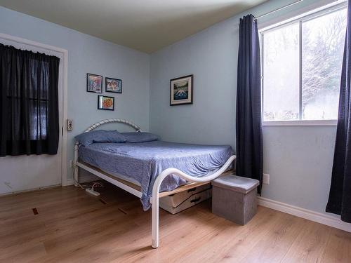 Chambre Ã Â coucher - 2456 Carré Du Moulin-Ouimet, Mont-Laurier, QC - Indoor Photo Showing Bedroom