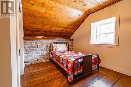 Bedroom 3 - 16950 County Rd 18 Road, St Andrews West, ON - Indoor Photo Showing Bedroom
