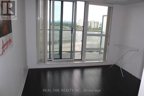 #1411 -2015 Sheppard Ave, Toronto, ON - Indoor Photo Showing Other Room