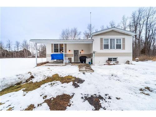 13425 County Rd 2 Road, Morrisburg, ON 