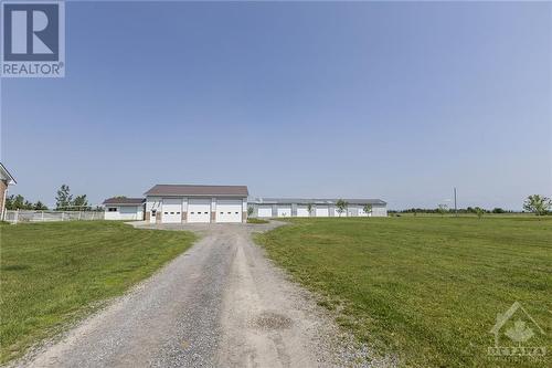 1060 15 County Road, Alfred, ON 
