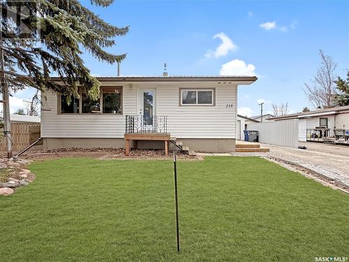 215 Earl Street, Balcarres, SK - Outdoor