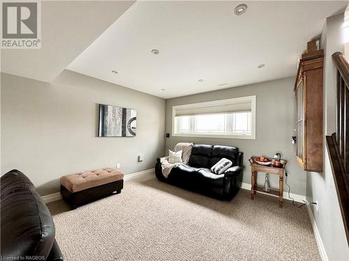 2571 Bruce 40 Road, Saugeen Shores, ON - Indoor Photo Showing Bedroom