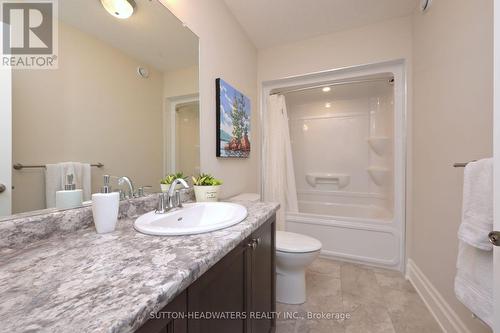 61 Iron Wood Dr E, Meaford, ON - Indoor Photo Showing Bathroom