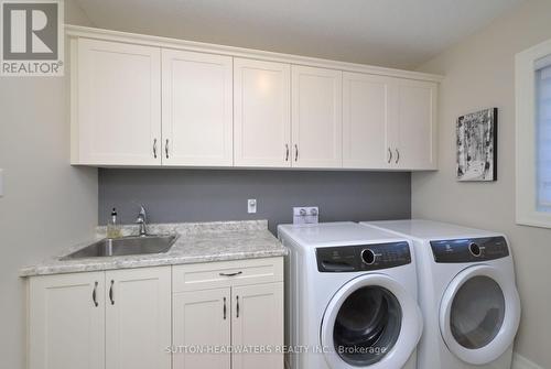 61 Iron Wood Dr E, Meaford, ON - Indoor Photo Showing Laundry Room