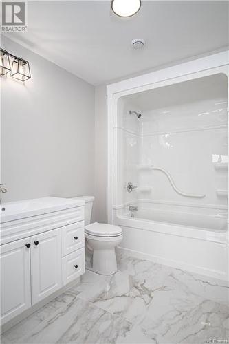 8 Rockingstone Drive, Saint John, NB - Indoor Photo Showing Bathroom