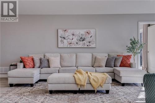 615690 Hamilton Lane, West Grey, ON - Indoor Photo Showing Living Room