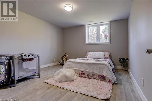 615690 Hamilton Lane, West Grey, ON - Indoor Photo Showing Bedroom