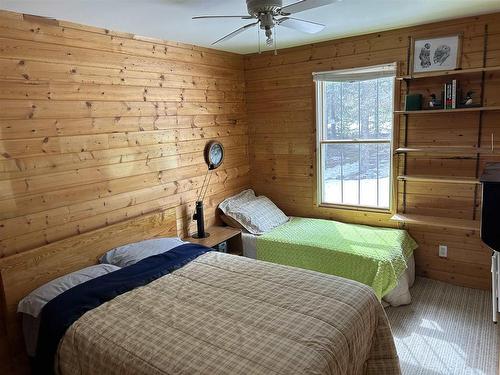 1 Selby Island, Sioux Lookout, ON - Indoor Photo Showing Bedroom