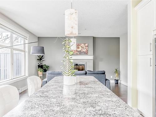 6401 Thyme Pl, Nanaimo, BC - Indoor With Fireplace