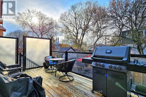 646 Annland St, Pickering, ON - Outdoor