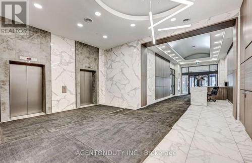 #708 -393 King St W, Toronto, ON - Indoor Photo Showing Other Room