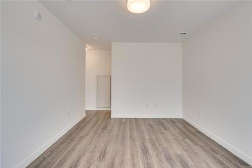 479 Charlton Avenue E|Unit #604, Hamilton, ON - Indoor Photo Showing Other Room