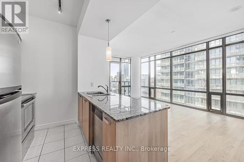 #2102 -37 Grosvenor St, Toronto, ON - Indoor Photo Showing Kitchen With Double Sink