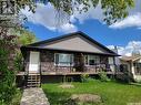 A & B 628 Saskatchewan Avenue, Kerrobert, SK  - Outdoor With Deck Patio Veranda 